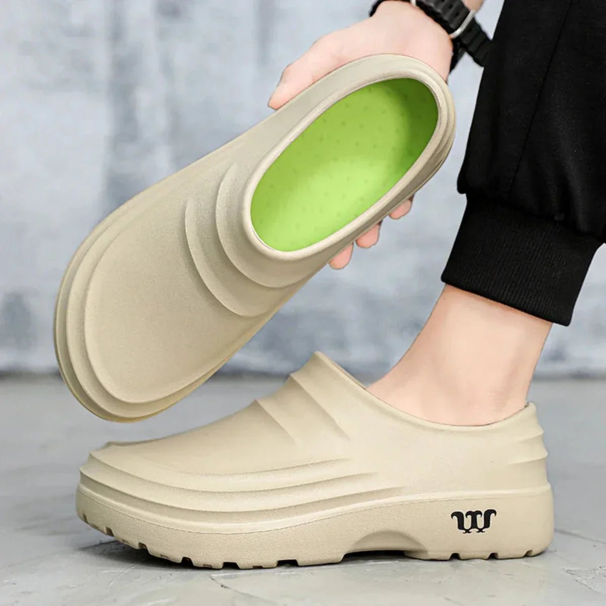 Orla | Women’s Orthopedic Waterproof Clogs