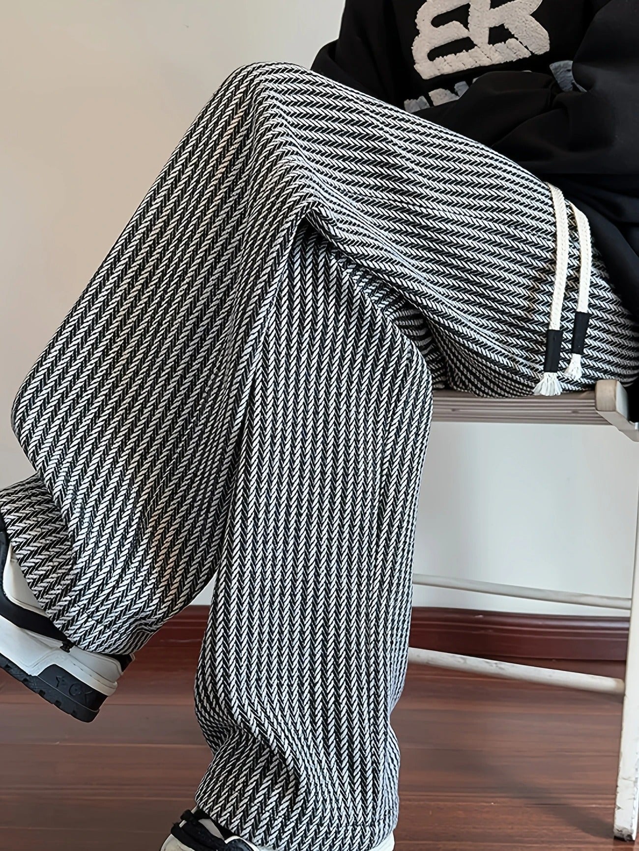 Wylder | Women’s Herringbone Ribbed Knit Pants