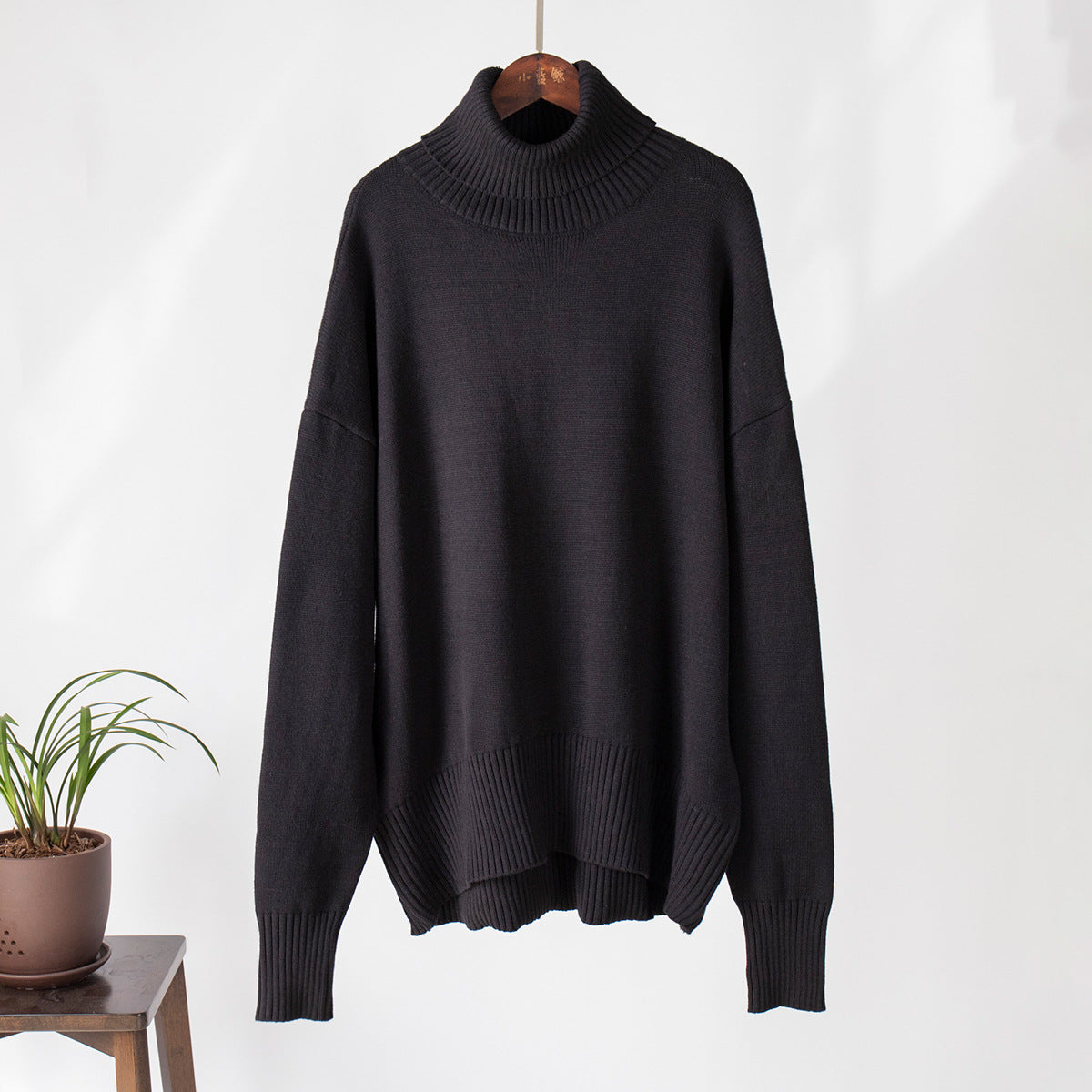 Isolde | Women’s Cashmere Blend Roll-Neck Jumper