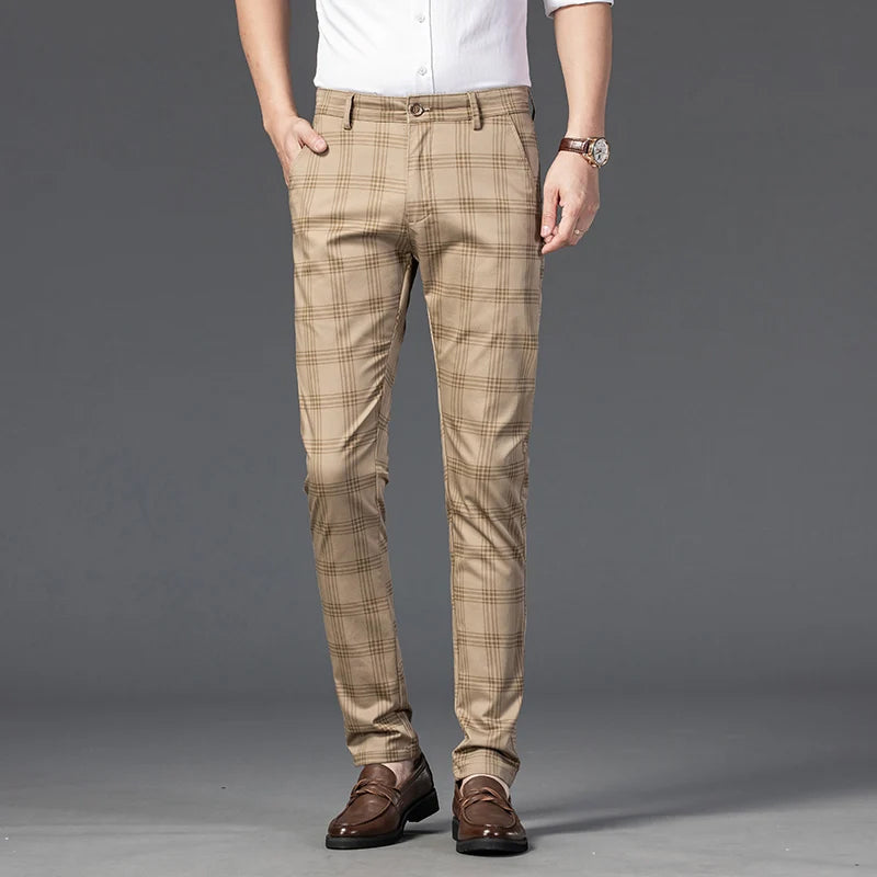 August | Men’s Plaid Straight-Leg Pants