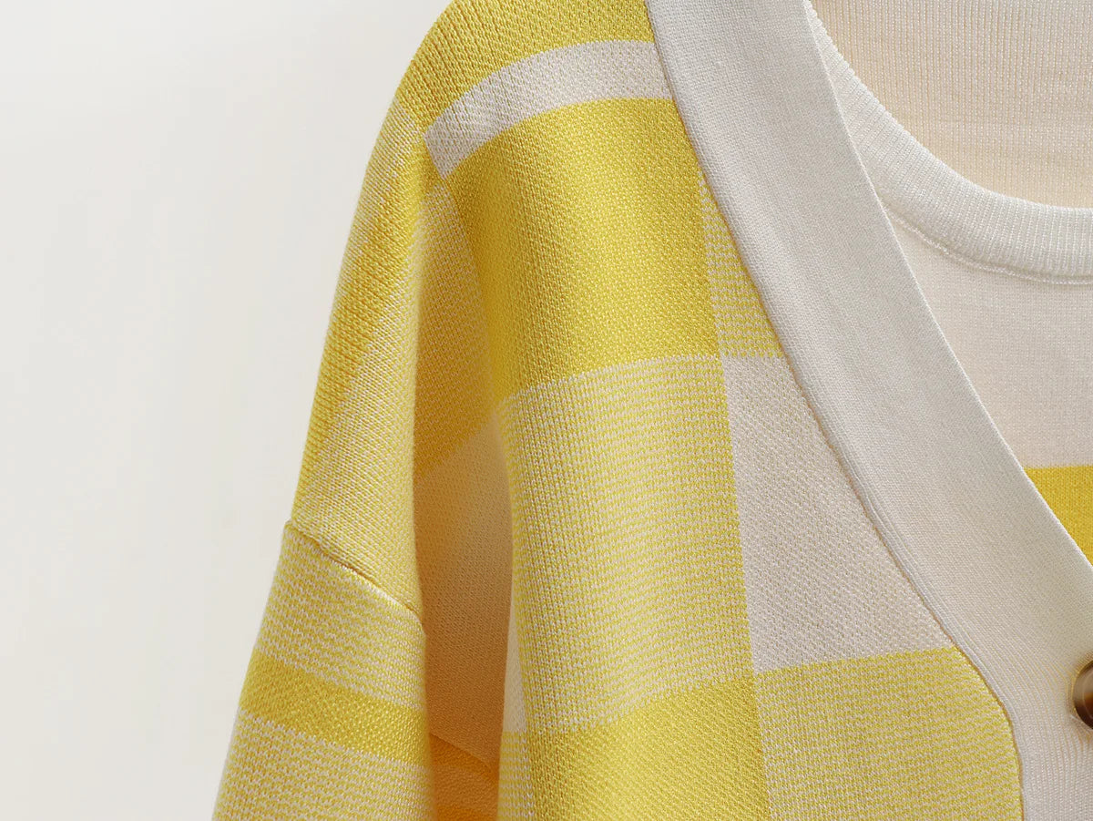 Zyrell | Women’s 3-Piece Plaid Knit Set