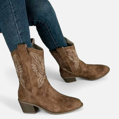 Quarelle | Women’s Suede Cowboy Boots – Vintage Chunky Heel